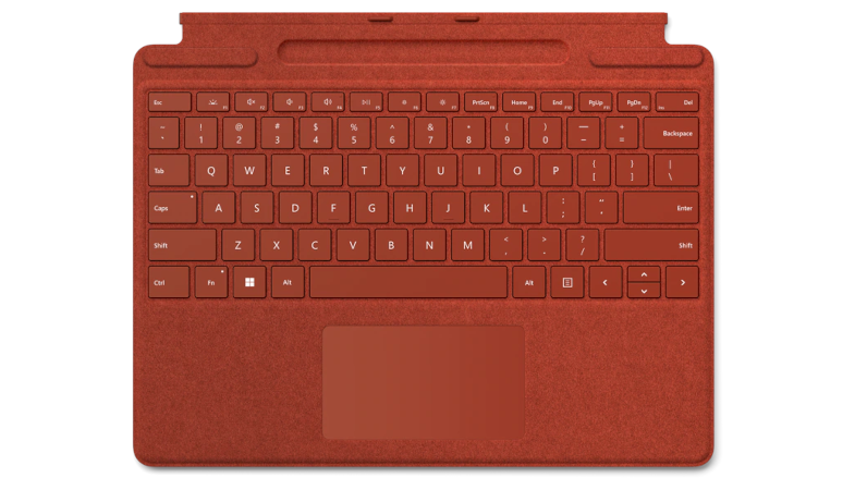 Eine Gesamtansicht des Surface Pro Signature Keyboard in Mohnrot