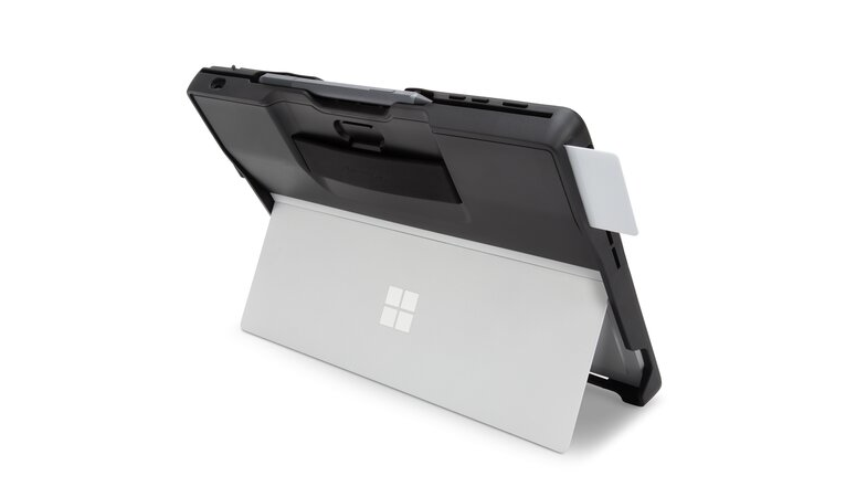 Die Rückansicht des Kensington BlackBelt für das Surface Pro mit CAC Kartenlesegerät 