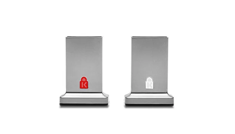 A detailed picture of the design of the Kensington VeriMark™ IT Fingerprint Key 