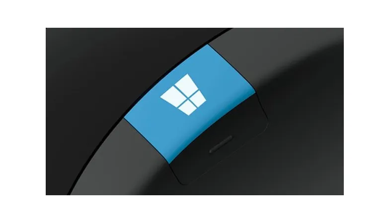 A detailed view of the Windows button of the Sculpt Ergonomic Mouse 