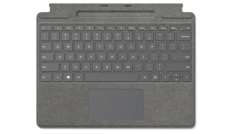 Eine Gesamtansicht des Surface Pro Signature Keyboard in Platin