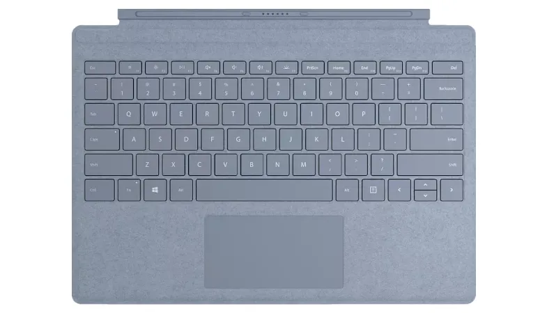 Das Signature Type Cover für das Surface Pro in Eisblau in der Gesamtansicht